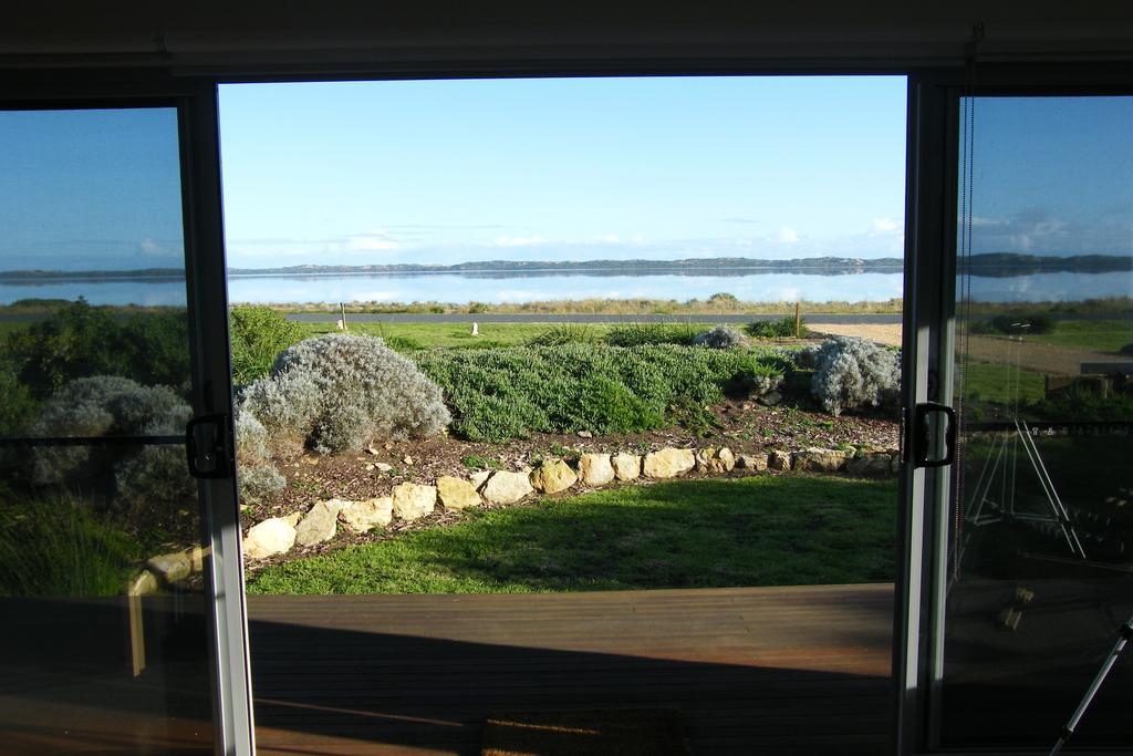 Coorong Waterfront Retreat Villa Meningie Exterior photo