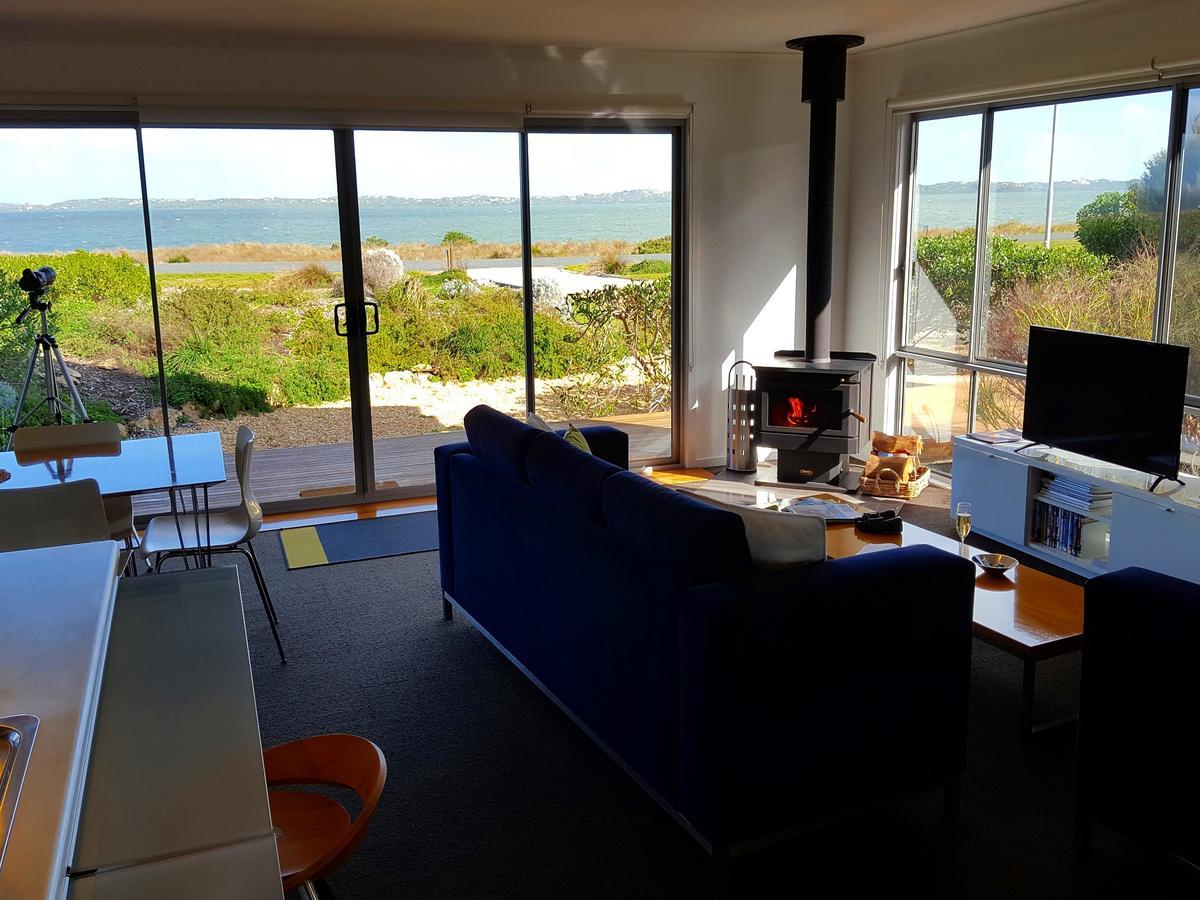 Coorong Waterfront Retreat Villa Meningie Exterior photo